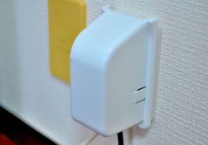 コンセントカバー